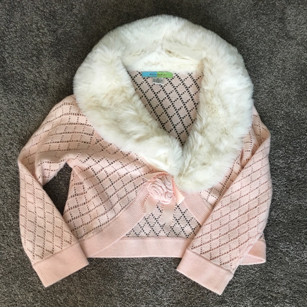Beth Bowley pink cardigan